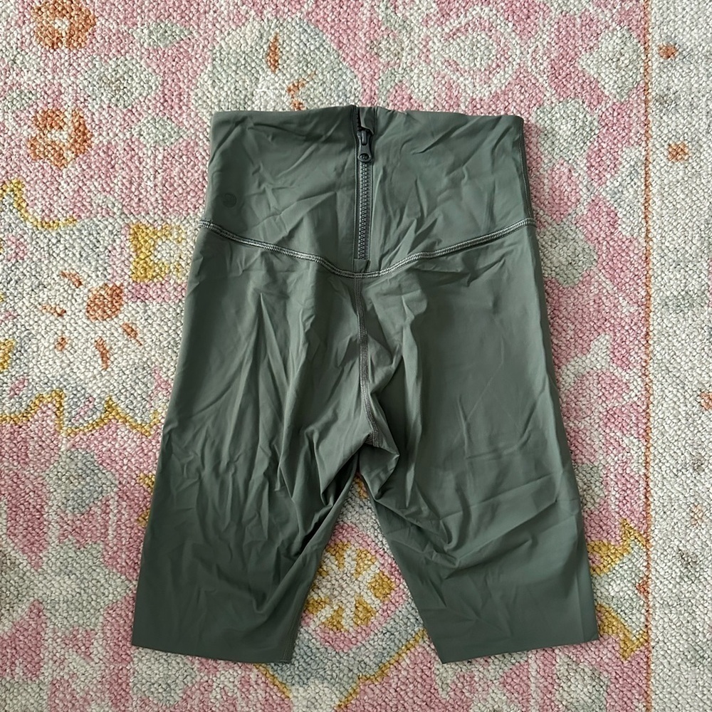green lululemon shorts